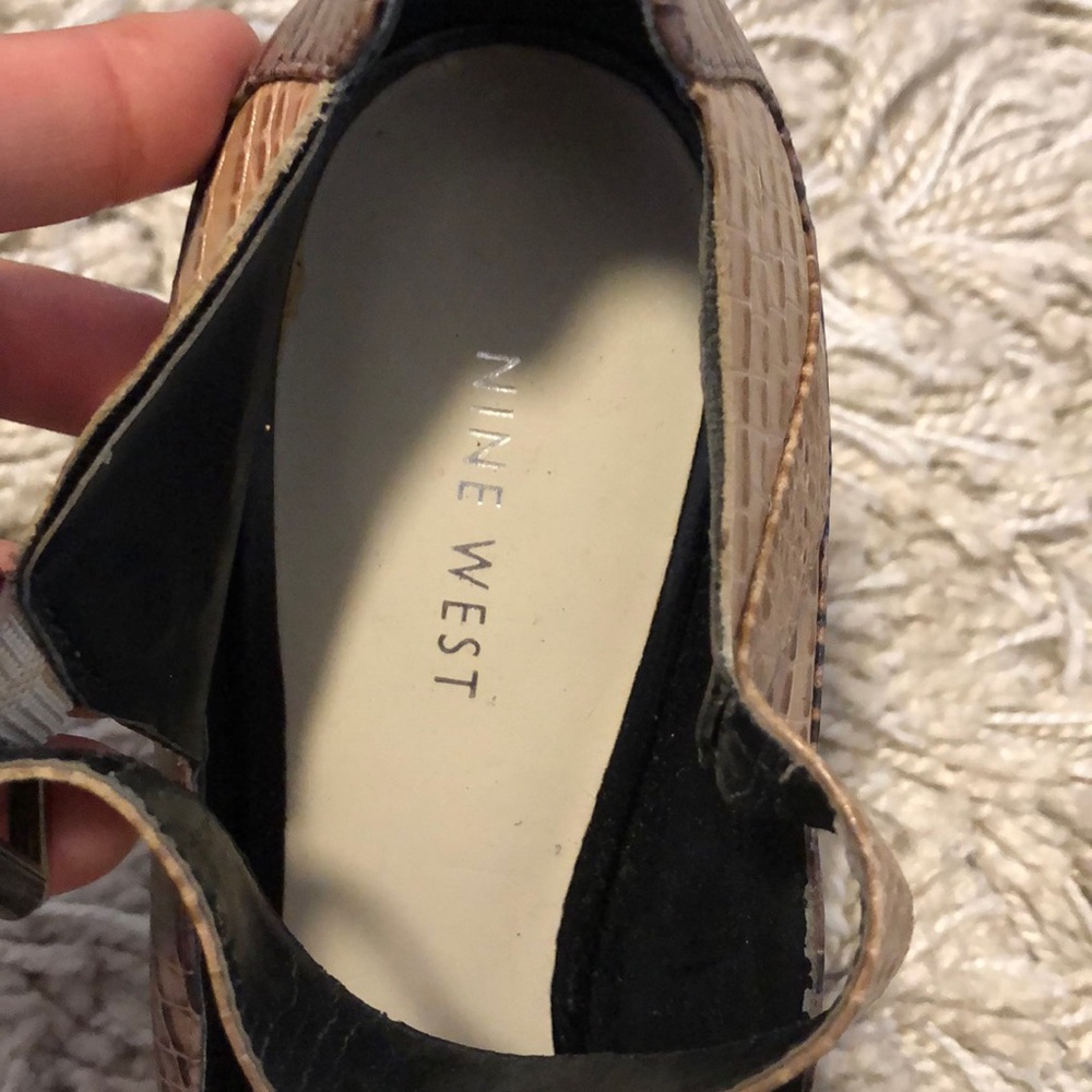 Nine West - Picture 4 of 5